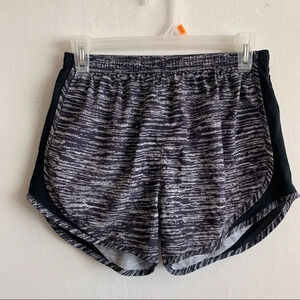 Nike Dri Fit Black White Lined Running Shorts size S